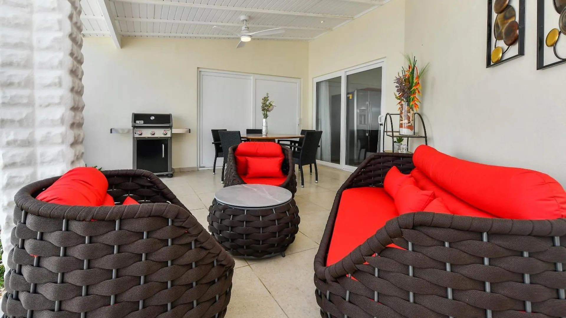 Boutique Hotel Swiss Paradise Aruba Villas And Suites Palm Beach Aruba